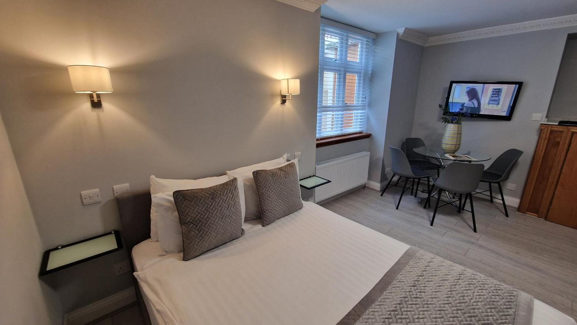 Double Studio,1613414299:JPEG