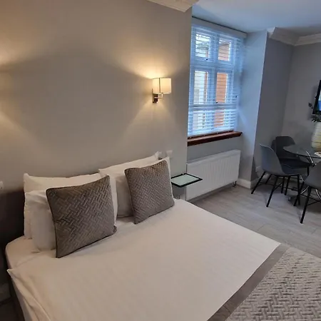 Aspen Hotel-2
